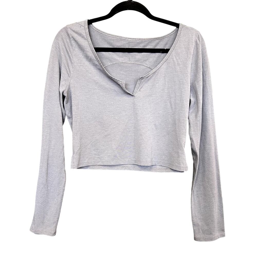 Lululemon Gray Cropped Long Sleeve V-Neck Top Size 8